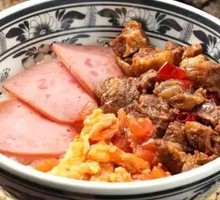 Sauce Braised Beef Rice Bowl