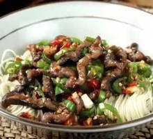 Spicy Eel Dried Noodles