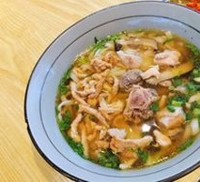 Spicy Shredded Chicken Noodle Soup