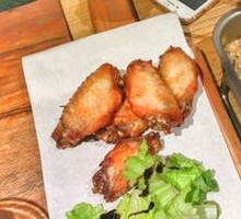Garlic Roasted Chicken Wings