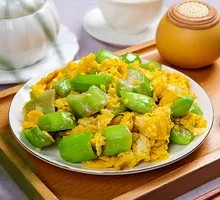 Egg and Loofah Fried Rice