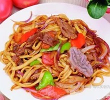 Beef Stir-Fried Noodles