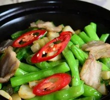 Stir-Fried Pork with Green Beans