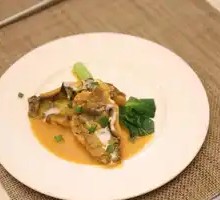 Slow-Simmered High-Broth Yellow Catfish