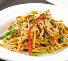Fried Pork Shreds with Dried Tofu Skin