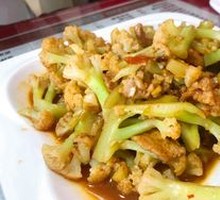 Organic Cauliflower with Pork Slices