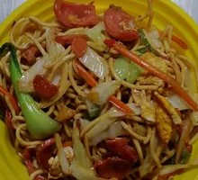 Hot Dog Egg Fried Noodles