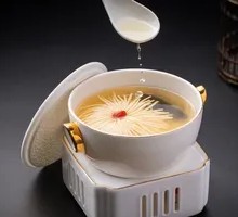 Chrysanthemum and Morel Mushroom Soup