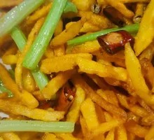 Dry-Fried Lotus Root Strips