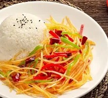 Special Green Pepper Potato Noodles Rice Bowl