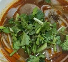 Beef Bone Noodle Soup