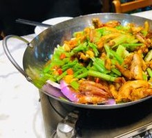 Spicy Pot-Steamed Chicken
