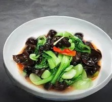 Wood Ear Mushroom and Chinese Cabbage