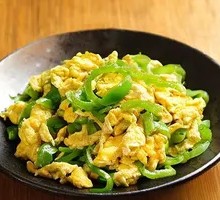 Green Pepper Egg Stir-fry
