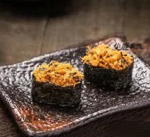 Sesame Seed Roll with Meat Floss