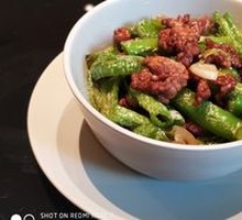 Stir-Fried Pork with Green Pepper