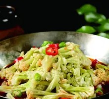 Spicy Cauliflower in Hot Pot