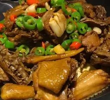 Braised Free-range Chicken