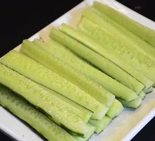 Fresh Cucumber Strips