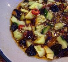 Knife-Pounded Cucumber