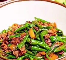 Zhangshu Port Pepper Stir-Fried with Pork