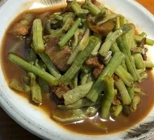 Braised Pork with Green Beans