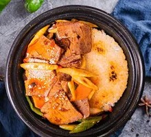 Signature Soy-Flavored Beef with Golden Rice Crackers