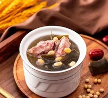 Kelp and Pork Rib Soup