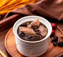 Duck Soup with Tea Tree Mushrooms