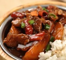 Potato and Pork Shreds in Wooden Bucket Rice