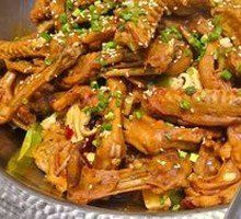 Classic Chicken Wings and Duck Feet