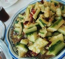 Knife-Pounded Cucumber