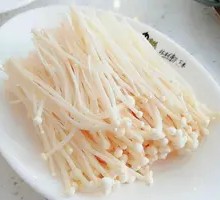 Enoki Mushroom