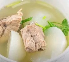 Radish and Pork Bone Soup