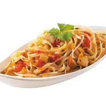 Orleans Chicken Stir-Fried Rice Noodles