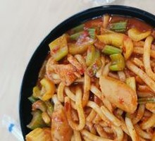 Soy Sauce Chicken Fried Rice Noodles