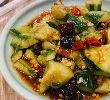 Knife-Pounded Cucumber