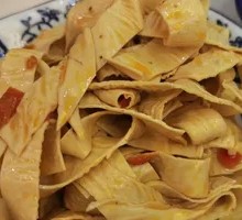 Oil-soaked tofu skin