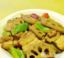 Braised Lotus Root with Stir-fried Pork
