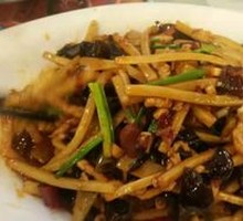 Fish-Flavored Shredded Pork