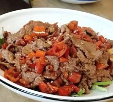 Stir-Fried Beef with Yellow Onion