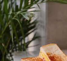 Nanhu BABA Sandwich
