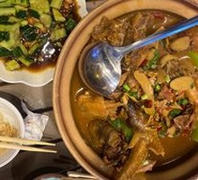 Clay Pot Stewed Local Chicken