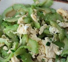 Bitter Melon with Eggs