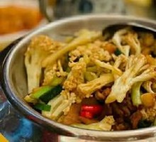Spicy Cauliflower in Hot Pot