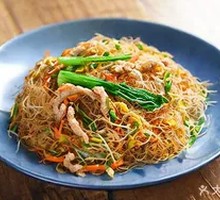 Shredded Pork with Thin Noodles
