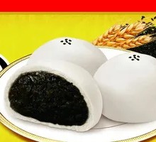 Sweet Sesame Sugar Bun