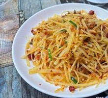 Pickled Chili Potato Shreds