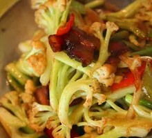 Spicy Cauliflower in Hot Pot