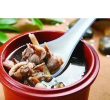 Duck Soup with Tea Tree Mushrooms